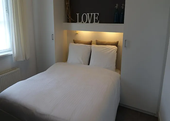 Wellness Aan Het Water In Earnewoude