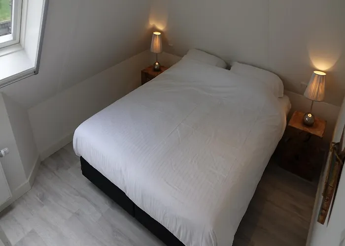 Wellness Aan Het Water In Earnewoude